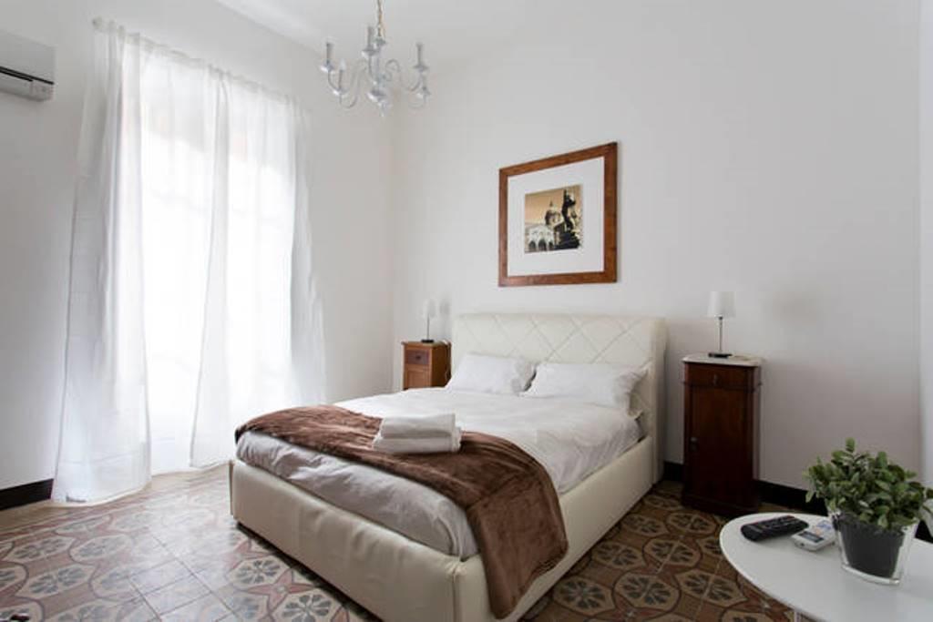 Aragona Rooms Палермо Экстерьер фото